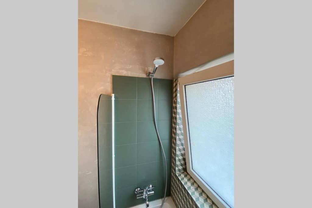 Foerdestyle, Stilvolle Wohnung In Zentraler Lage Киль Экстерьер фото