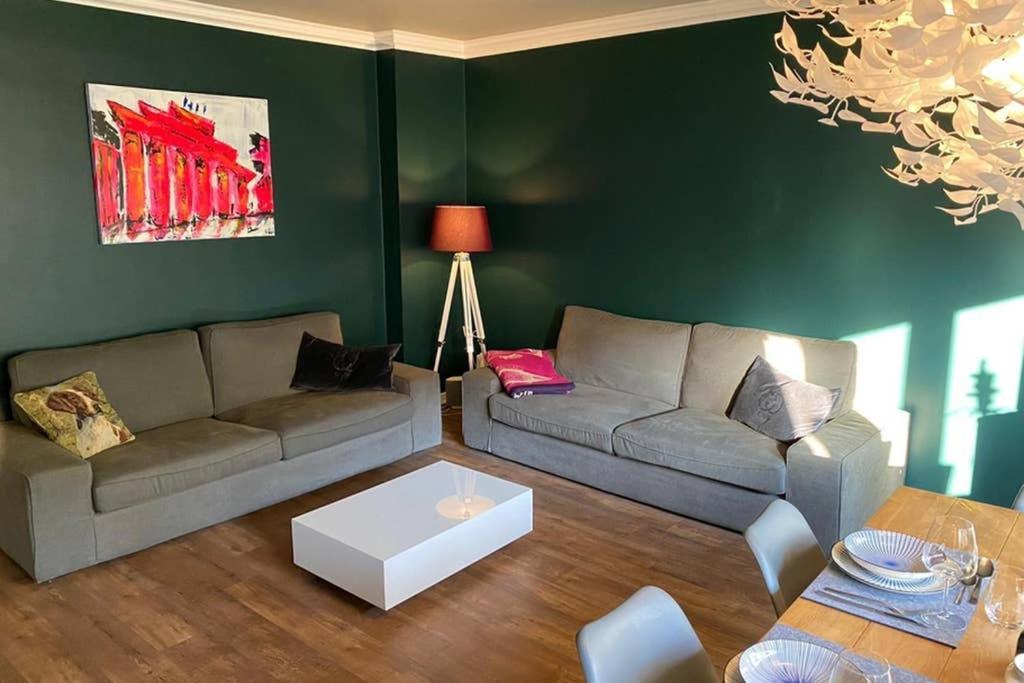 Foerdestyle, Stilvolle Wohnung In Zentraler Lage Киль Экстерьер фото